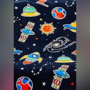 Jokeno Glow In The Dark Spaceship 50” X 60” Throw Blanket